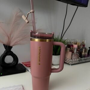 Stanley Matte rose Pink Mug with Straw